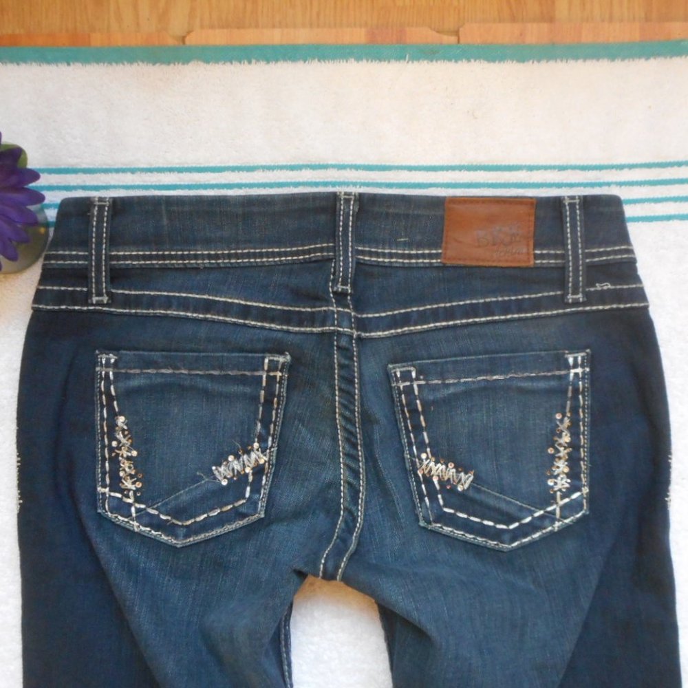 🌸SOLD🌸 Buckle BKE Jeans Starlite Flare Size 28 - Picture 8 of 12